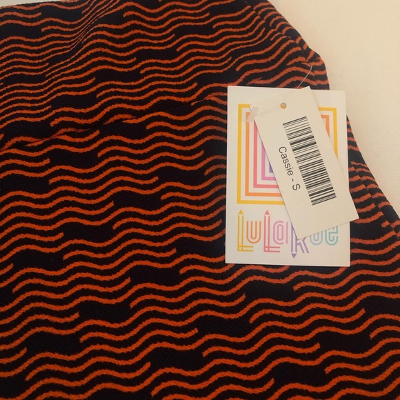 NWT lularoe Cassie skirt small - Picture 2 of 2